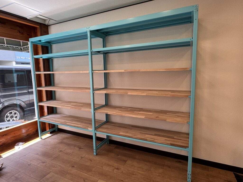 店舗什器の中画像