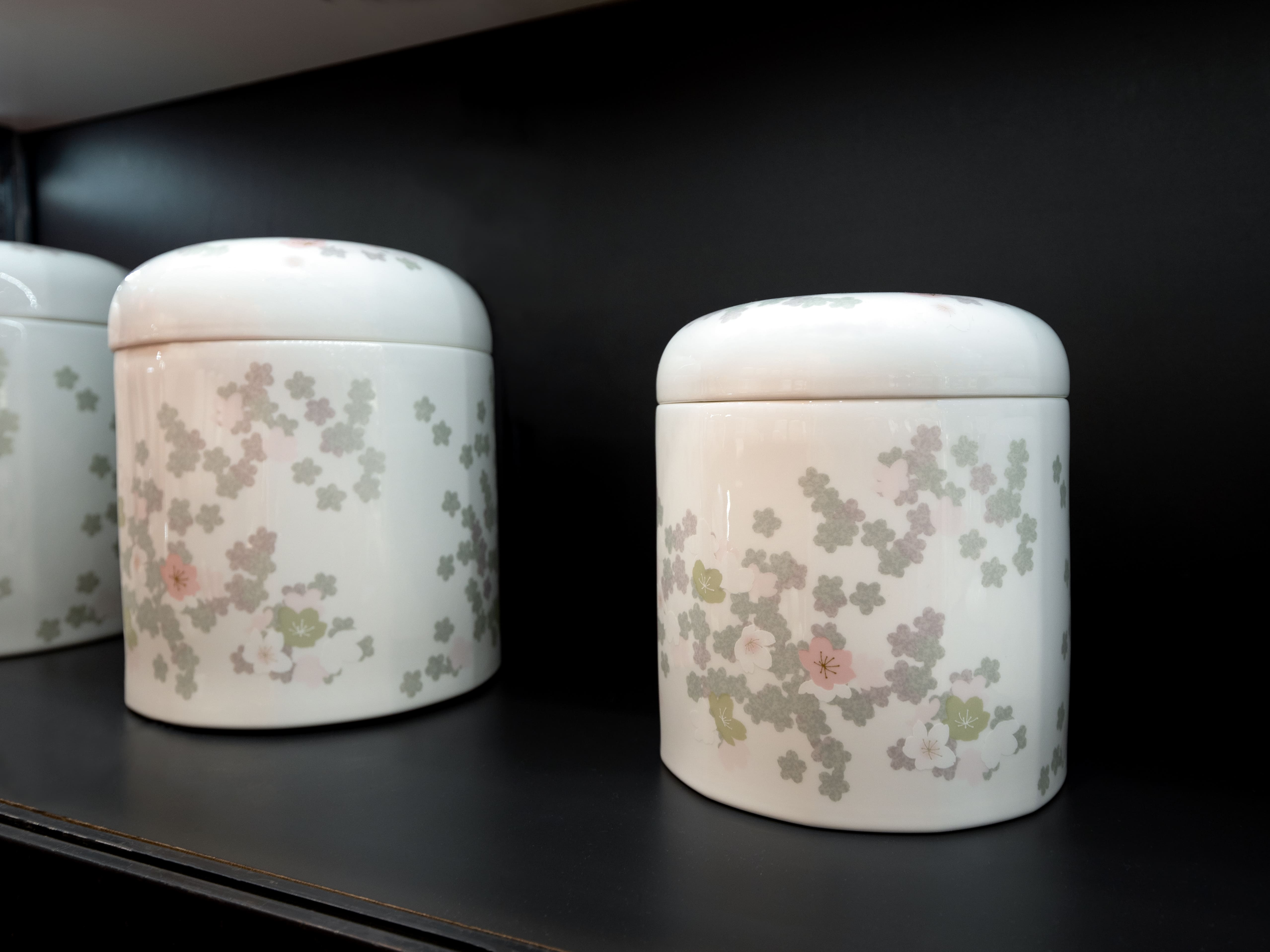 納骨ラックの画像